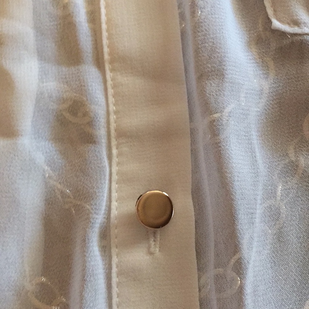 Polyester caged back blouse - Picture 3 of 8